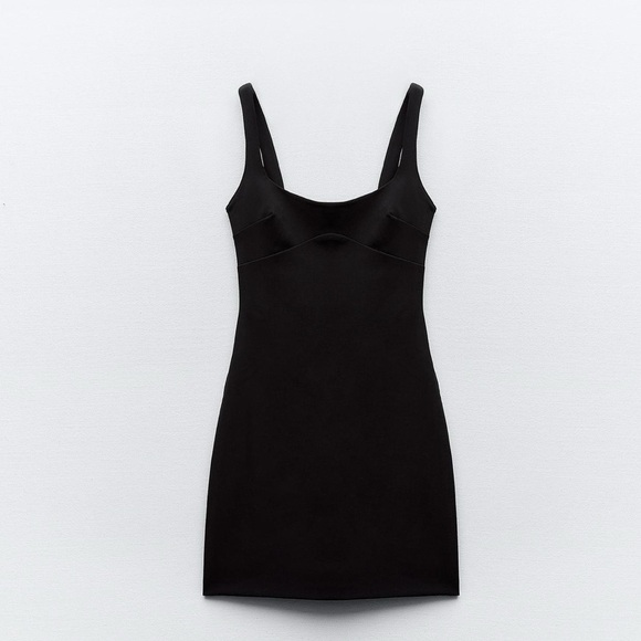Zara Tailored Mini Black Dress Summer 2024 MUST HAVE - Picture 1 of 4